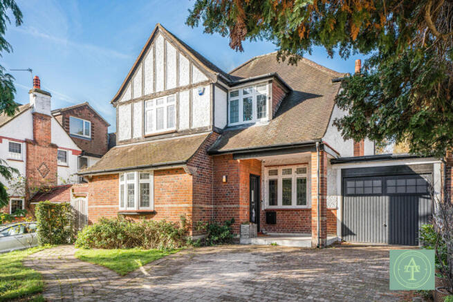 4 Bedroom Detached for Sale