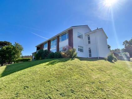 Parc Hen Blas Estate, Llanfairfechan