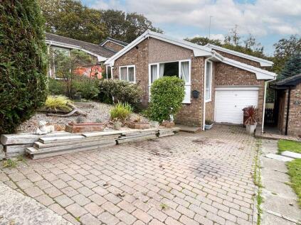 Bevan Avenue, Mochdre 