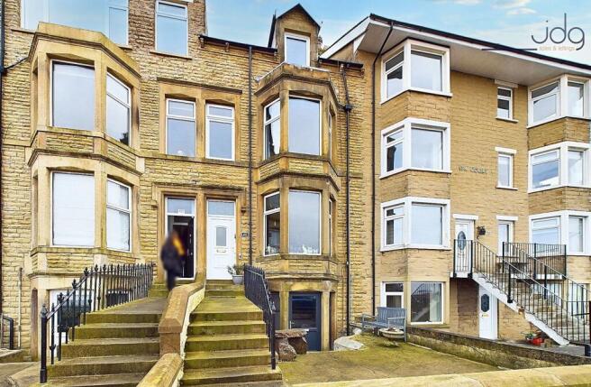 Welcome to Marine Road East