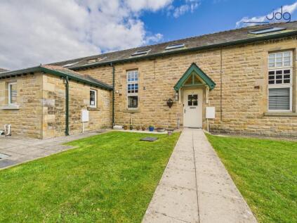 Woodlea Court, Lancaster | Private Cul de sac position