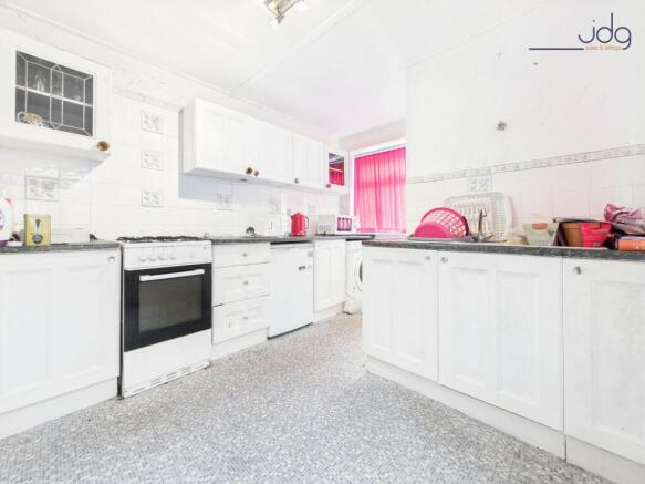 Spacious Kitchen