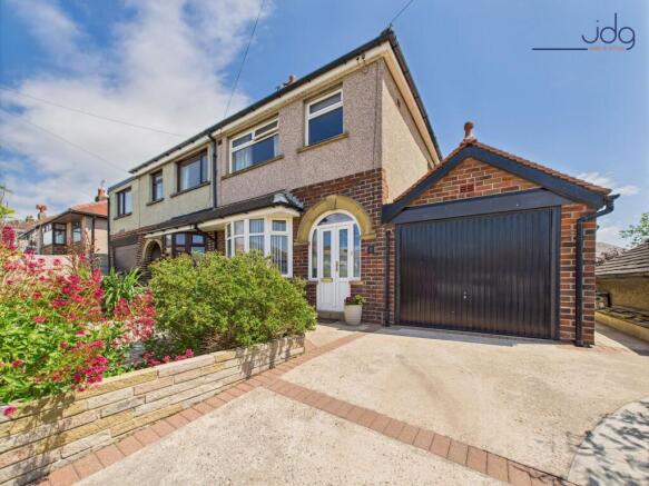 Welcome to Burton Avenue