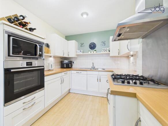Open plan kitchen diner