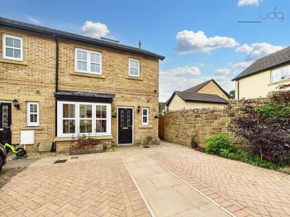 Coleman Drive | Immaculately presented across three floors!