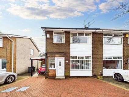 Moss Place, Lancaster | Lovely Home with Elevated Views Over Lancaster Canal – No Chain!