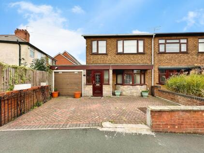 Cross Street, Wednesbury, Wednesbury, WS10