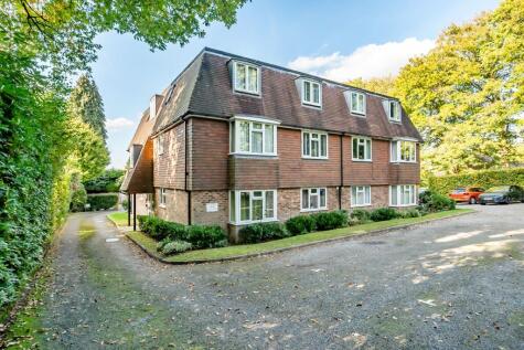 Hindhead split-level apartment