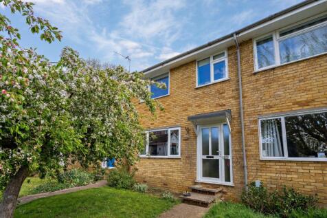 Cavalier Road, Thame, OX9