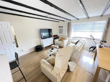 Flint Court, Ellesmere Port