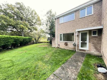 Carlton Crescent, Ellesmere Port