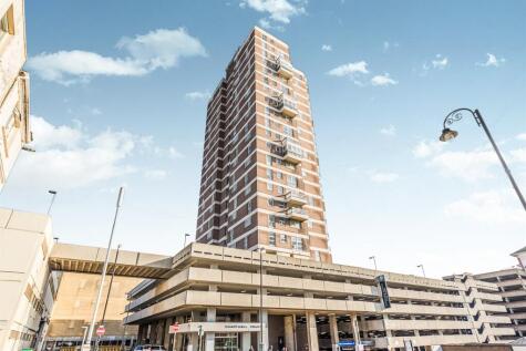 Russell Square, Brighton