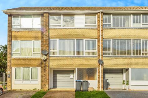 Queens Crescent, Burgess Hill