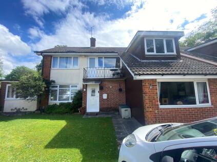 Crawley - 4 bedroom detached house for sale