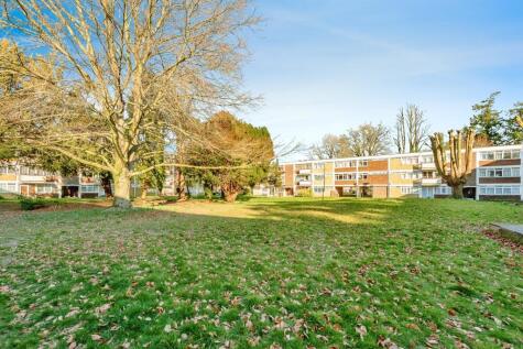 Ifield Drive, Crawley