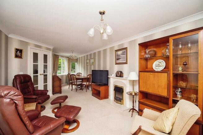 Living / Dining Room