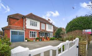 House Prices in Park Avenue Eastbourne East Sussex BN21