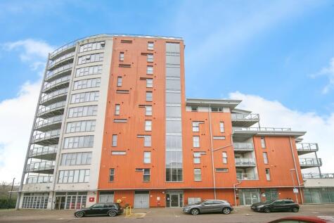 Reavell Place, Ipswich