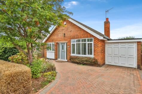 Highfield Road, Nuthall, NOTTINGHAM