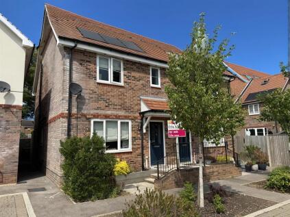 Sherborne Way, Hedge End, SOUTHAMPTON