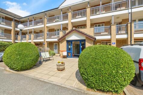 Minster Court, Bracebridge Heath, LINCOLN