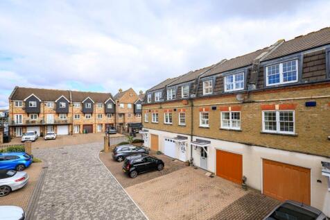 Pierpoint Mews, Eastbourne