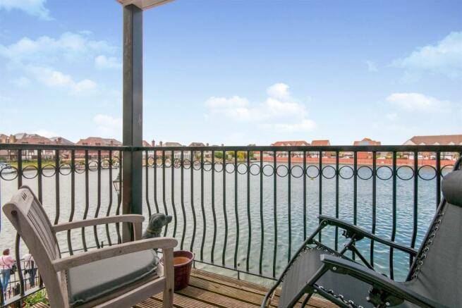 2 bedroom apartment for sale in Long Beach View ...