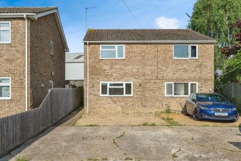 Ash Tree Close, Wimblington, March