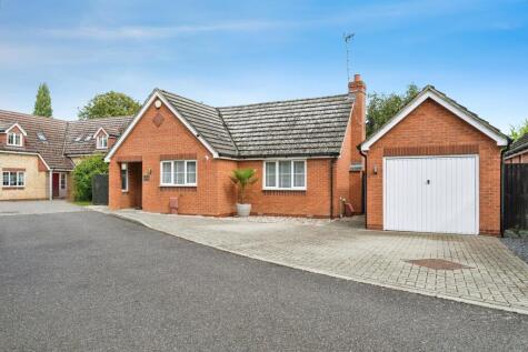 The Paddocks, Wimblington, March