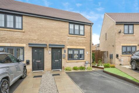 Wisteria Close, Thurnscoe, ROTHERHAM