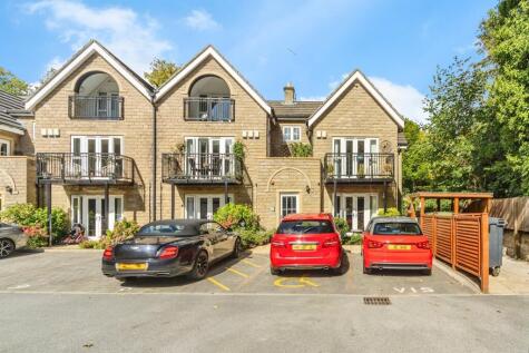 Shadwell Lane, Leeds