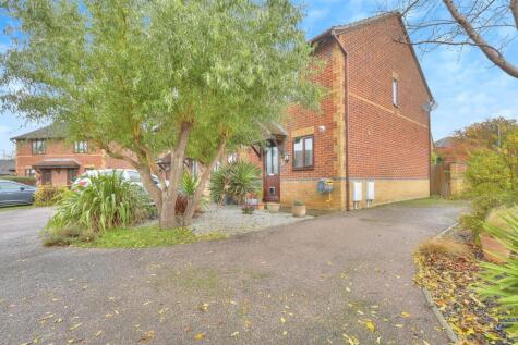 Braemar Crescent, Northampton