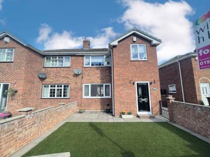 Crawley Avenue, South Kirkby, PONTEFRACT