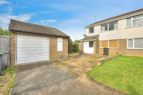 Orwell Close, Raunds, Wellingborough