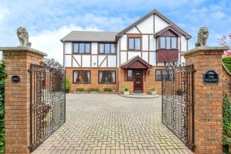 Swanmore Close, BOURNEMOUTH