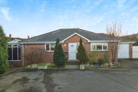 Mill View Gardens, Axminster