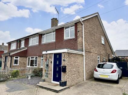 Elm Tree Drive, Bassingbourn, Royston