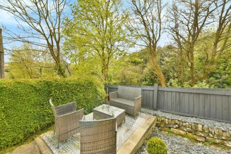 Harebell Close, Pillmere, SALTASH