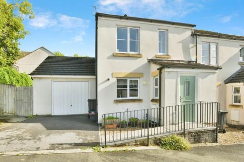 Grassmere Way, Pillmere, Saltash