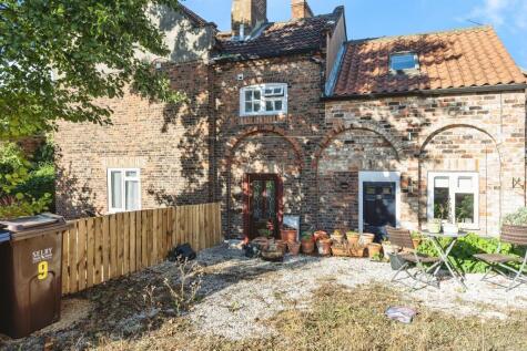 Station Houses, Selby