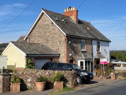 Pearly Cross, Culmstock, Cullompton