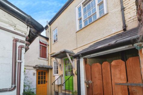 Barrington Street, Tiverton