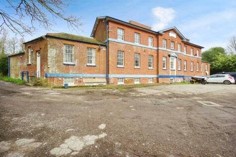 Crediton - 1 bedroom flat for sale