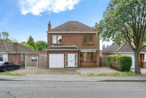 West Elloe Avenue, Spalding