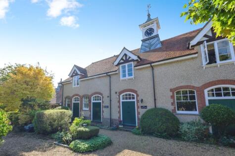 Fanhams Grange, Fanhams Hall Road, Ware