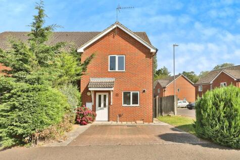 Akrotiri Square, Watton, Thetford