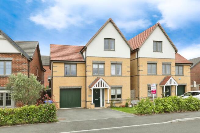 Snowdrop Gardens, Carlton-In-L