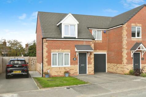 Dragonfly Way, Rhodesia, Worksop