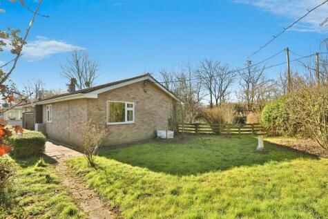 Crownthorpe Road, Wicklewood, Wymondham