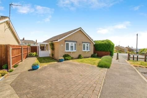 Manor Close, Yaxley, Peterborough